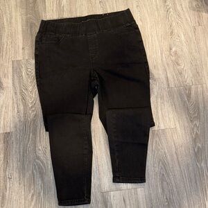 Fashion to figure black jeggings size 1plus